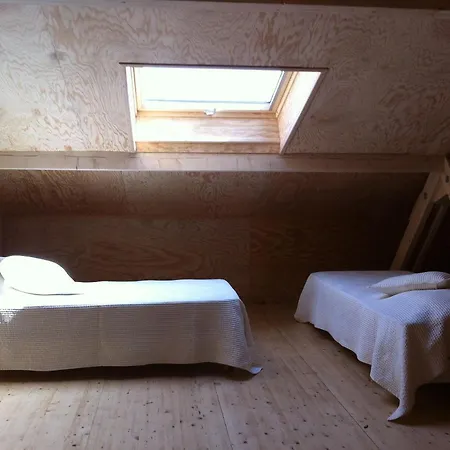 Ocean Shelter Lodge